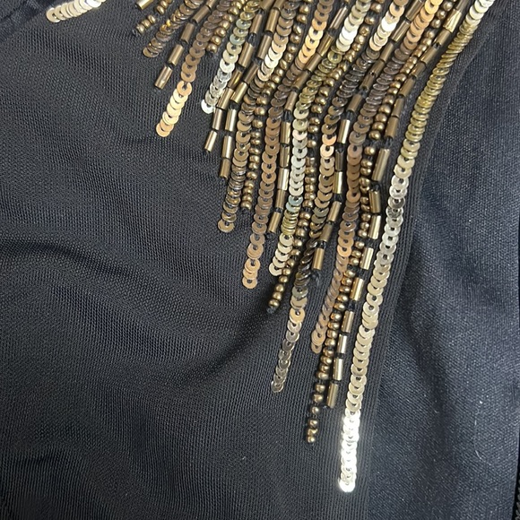 Dress - Picture 4 of 4